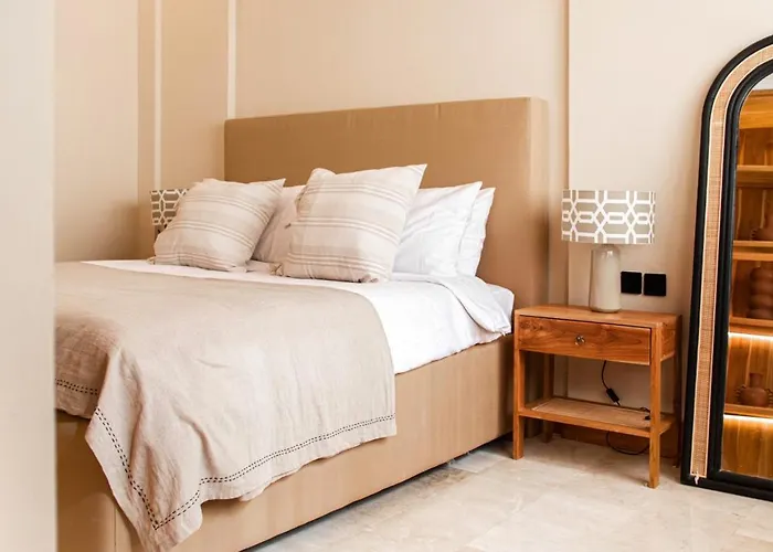 Villa Promo! Rosa - New Luxury 1 Bedroom In - 2 Minutes To Echo *