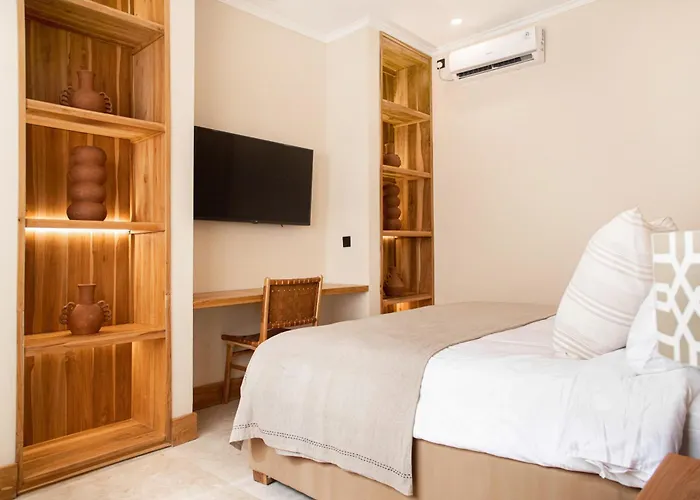 Villa Promo! Rosa - New Luxury 1 Bedroom In - 2 Minutes To Echo