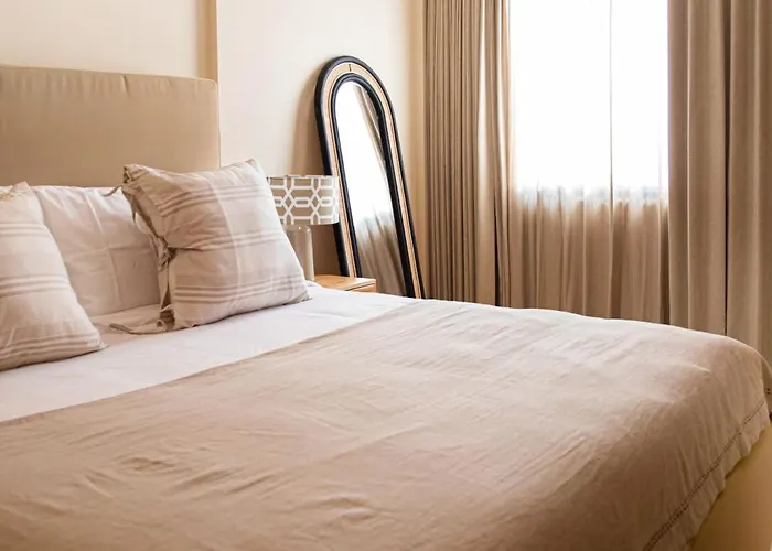 Villa Promo! Rosa - New Luxury 1 Bedroom In - 2 Minutes To Echo