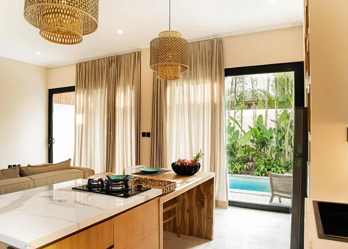 Promo! Rosa - New Luxury 1 Bedroom In - 2 Minutes To Echo Villa Canggu (Bali)