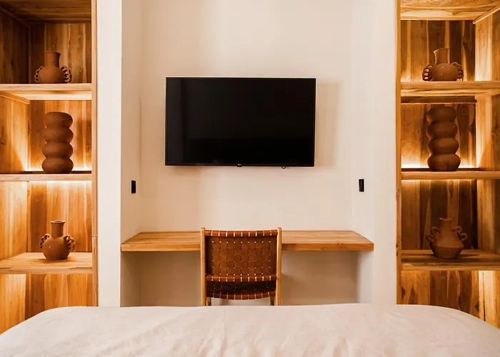 Promo! Rosa - New Luxury 1 Bedroom In - 2 Minutes To Echo Villa Canggu (Bali)