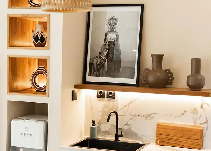 Promo! Rosa - New Luxury 1 Bedroom In - 2 Minutes To Echo Canggu (Bali)